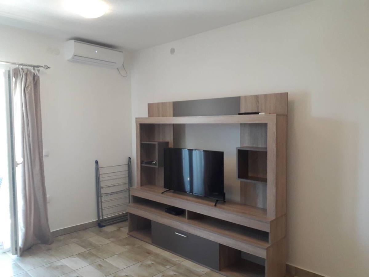Apartmani Viza Рісан Екстер'єр фото