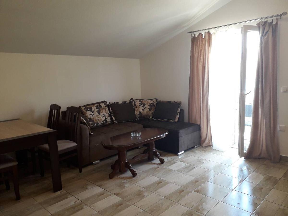 Apartmani Viza Рісан Екстер'єр фото