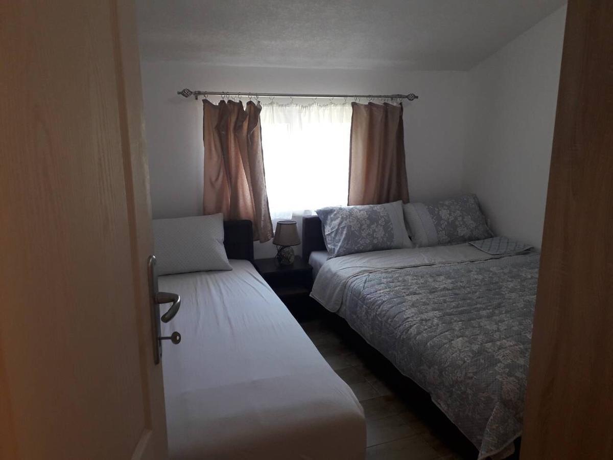 Apartmani Viza Рісан Екстер'єр фото